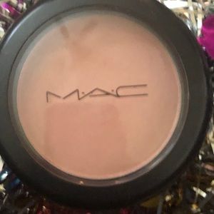 Mac Fun Ending Blush